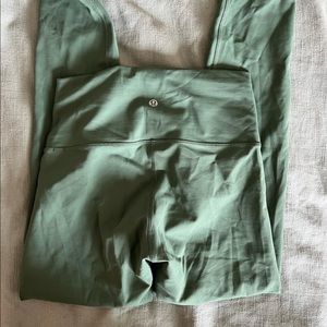 Lululemon Wundertrain Leggings